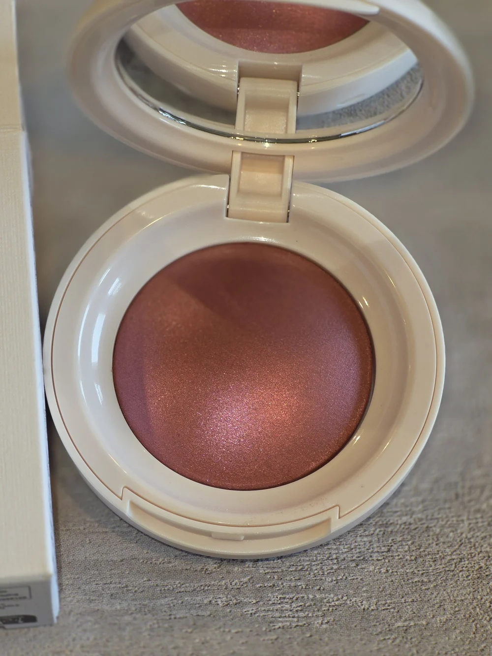 Rare Beauty -Soft Pinch Luminous Powder Blush, TRUTH